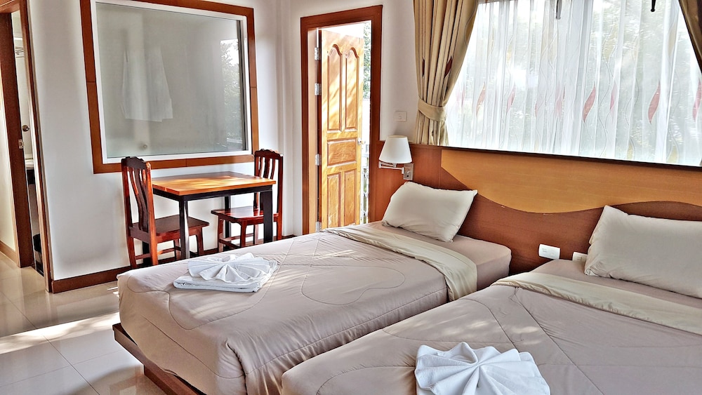 غرفة ديلوكس بسريرين منفصلين بمطبخ صغير، Green Harbor Hotel And Service Apartment 6/10
