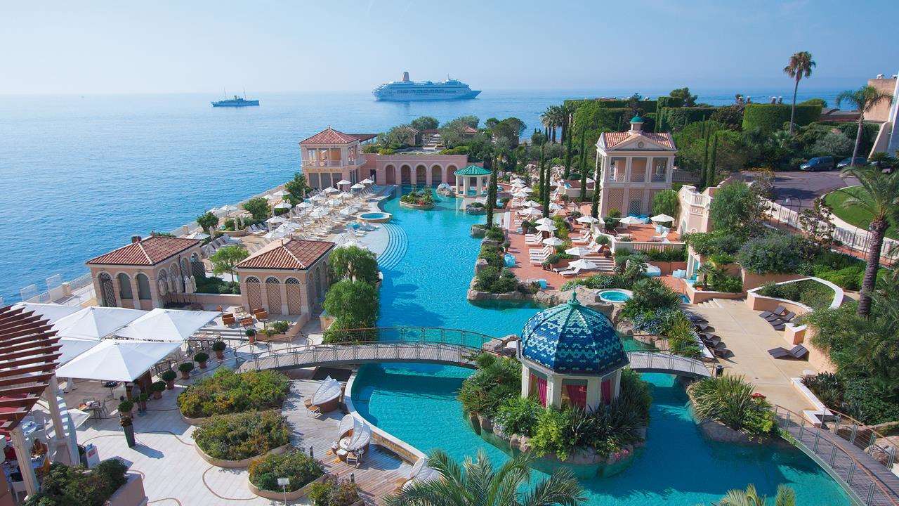 Monte-Carlo Bay Hotel & Resort 40/50