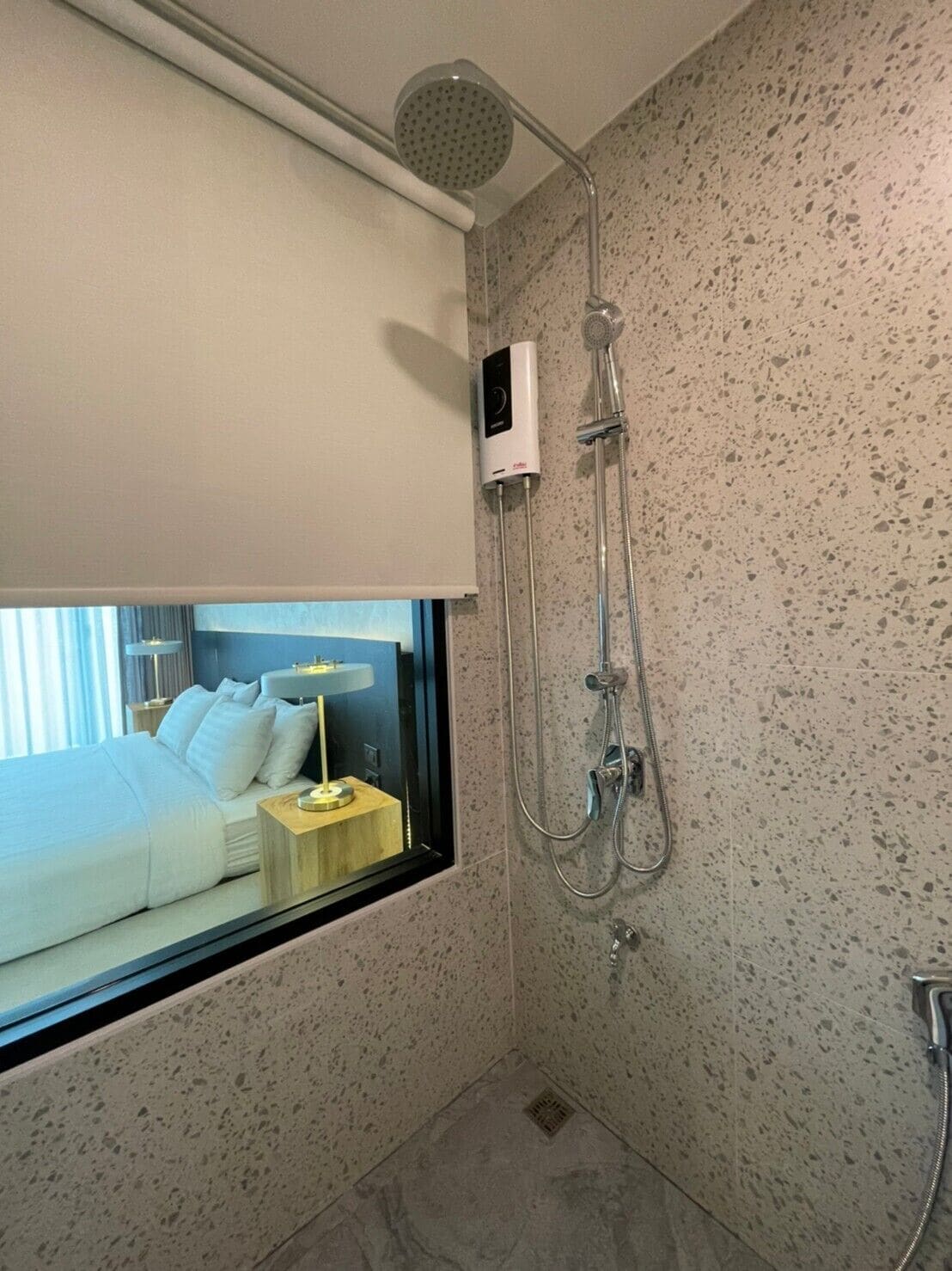 غرفة مريحة ديلوكس بسرير كوين، R2 Hotel Chiangmai 8/8