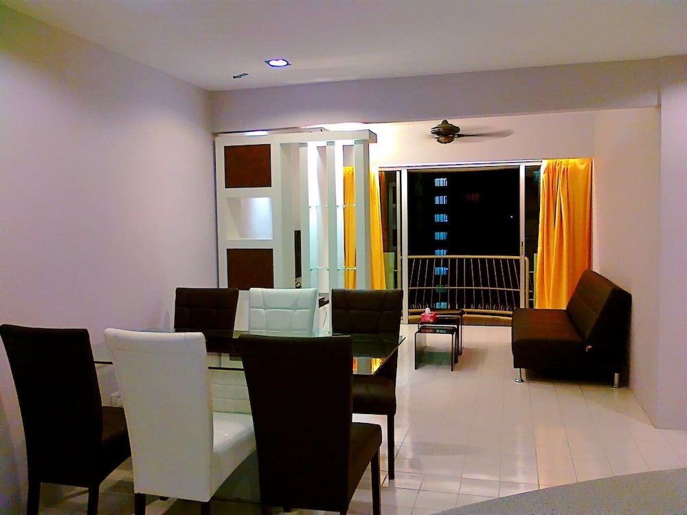 Malacca Hotel Apartment 52/66