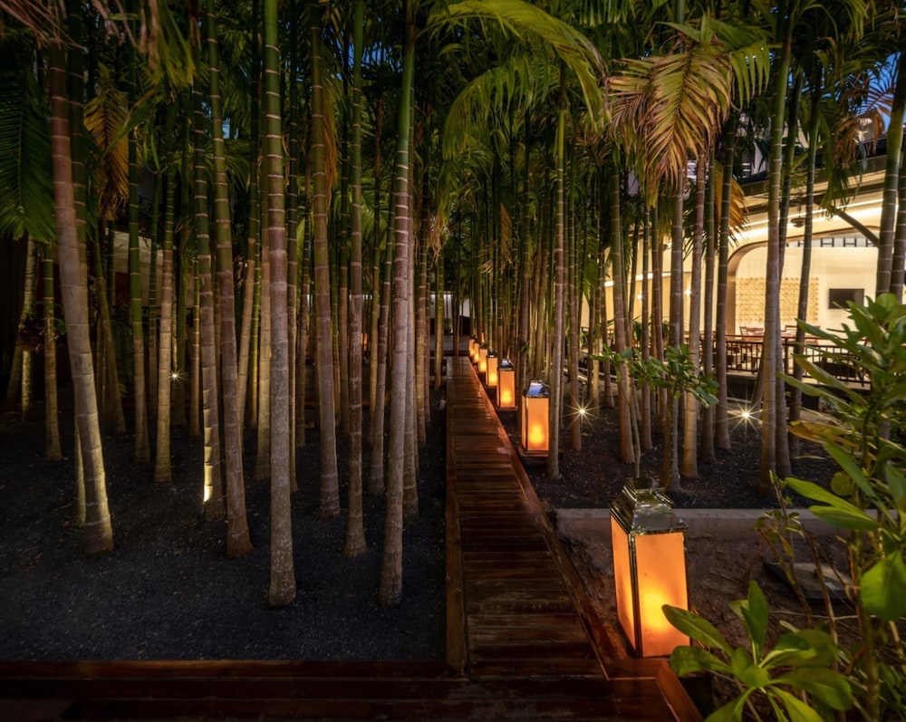 Areca Resort Spa 64/70