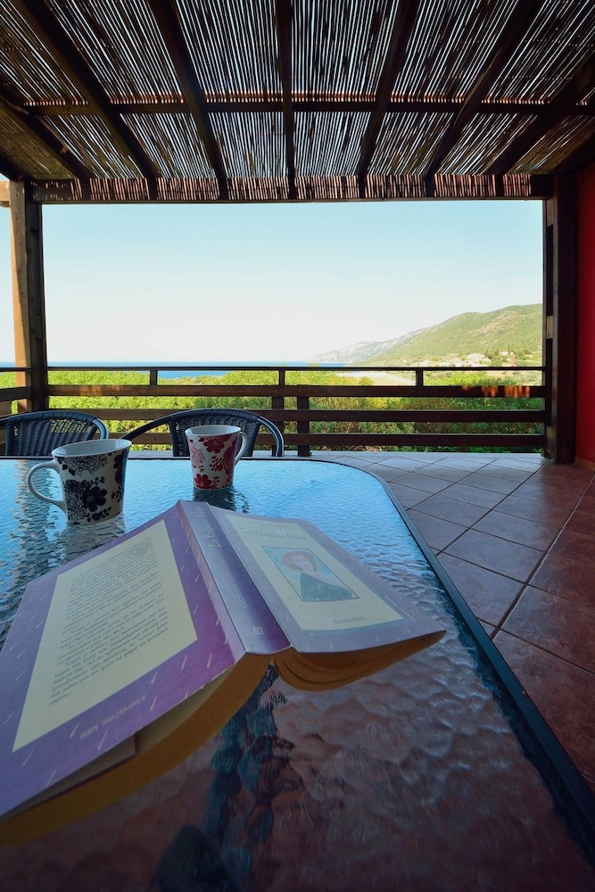 Mouzakis Villas 10/37