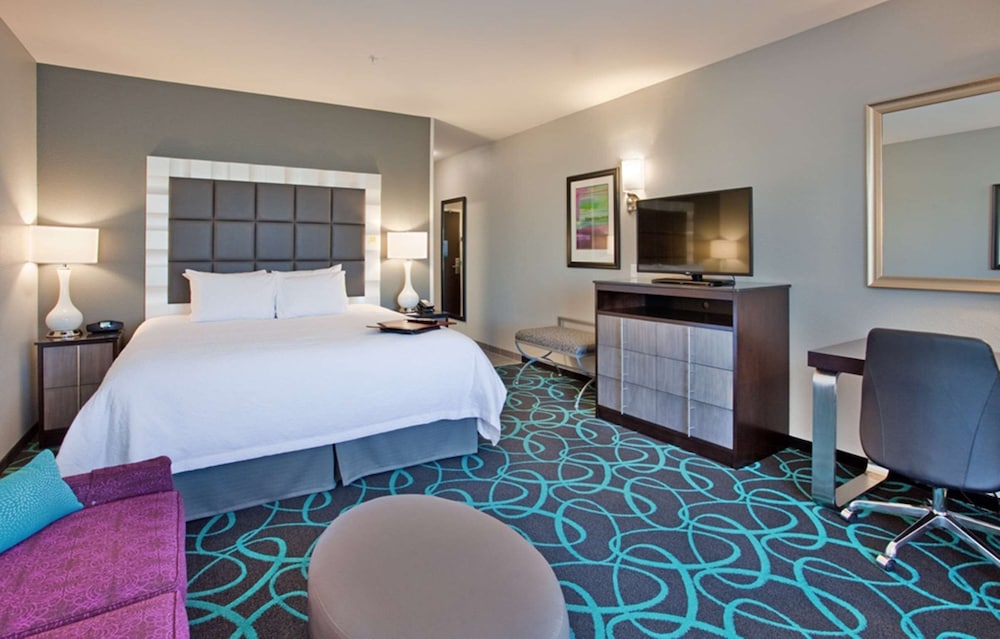 Hampton Inn Kearney 26/57