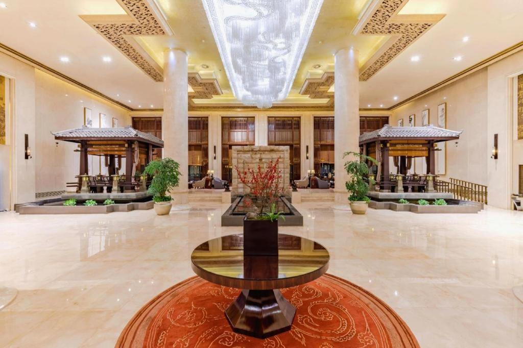 TONGQUETAI NEW CENTURY GRAND HOTEL 37/44