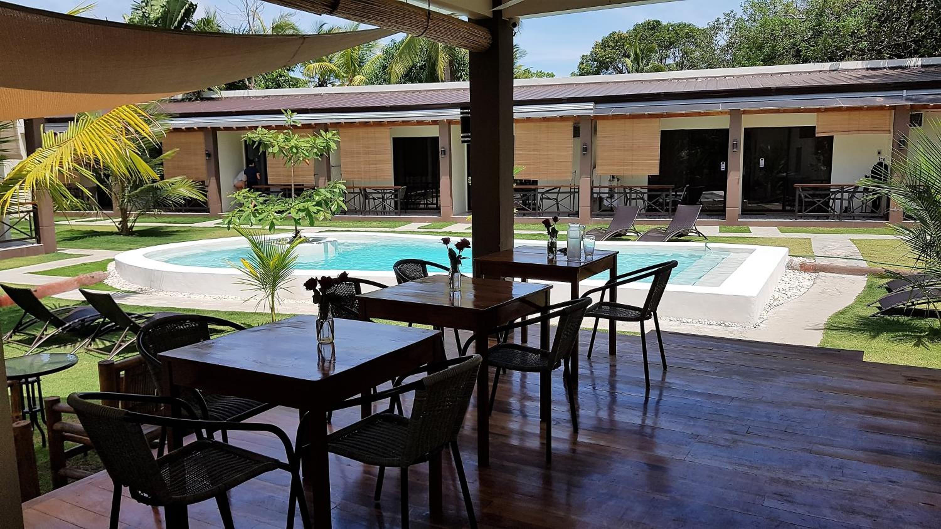 Positano Alona Beach Panglao 38/50