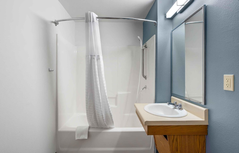 Extended Stay America Suites - Minneapolis - Fridley 41/49