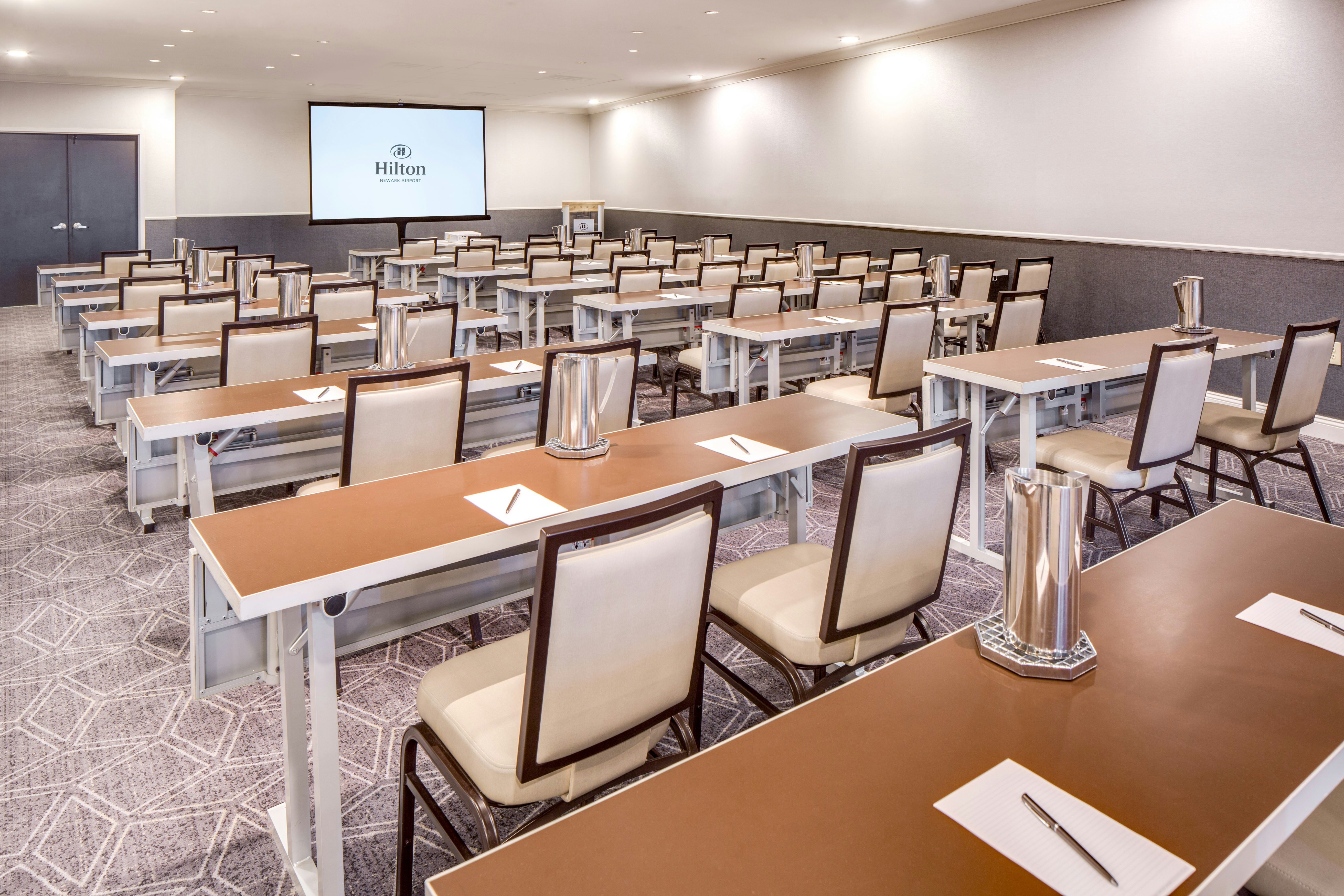 Hilton Newark Airport 49/59