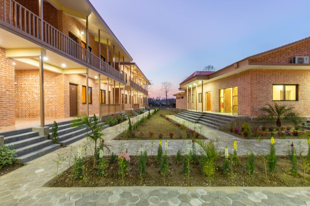 Badreni Jungle Resort (P.) Ltd 37/48
