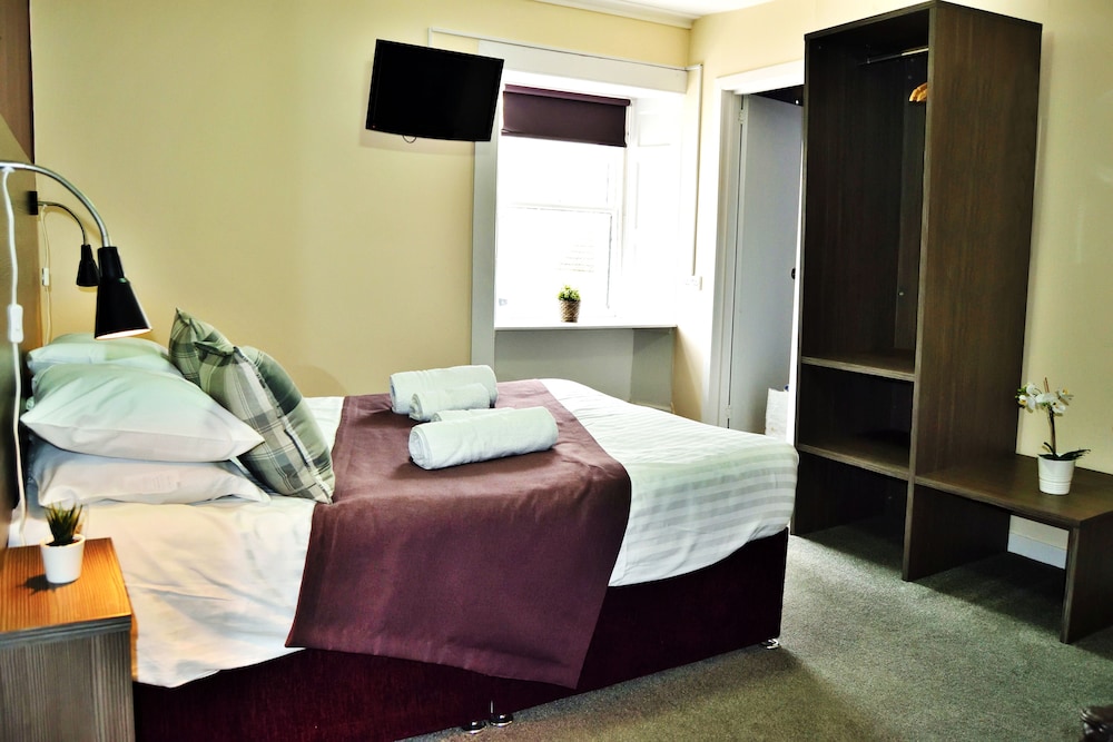 The Breadalbane Arms Room Only Hotel 17/38