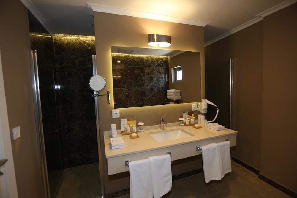 Uslu Otel Royal Yachting 36/36