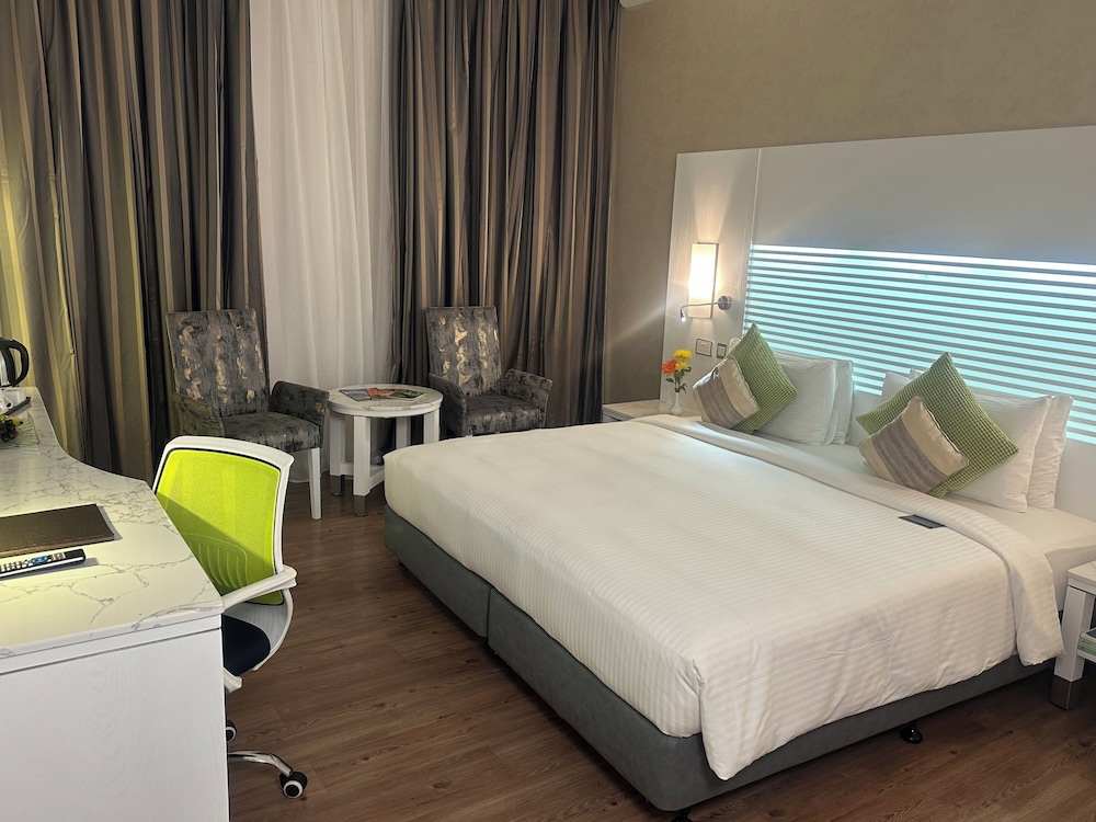 Holiday Villa Hotel and Residence City Centre Doha 17/50