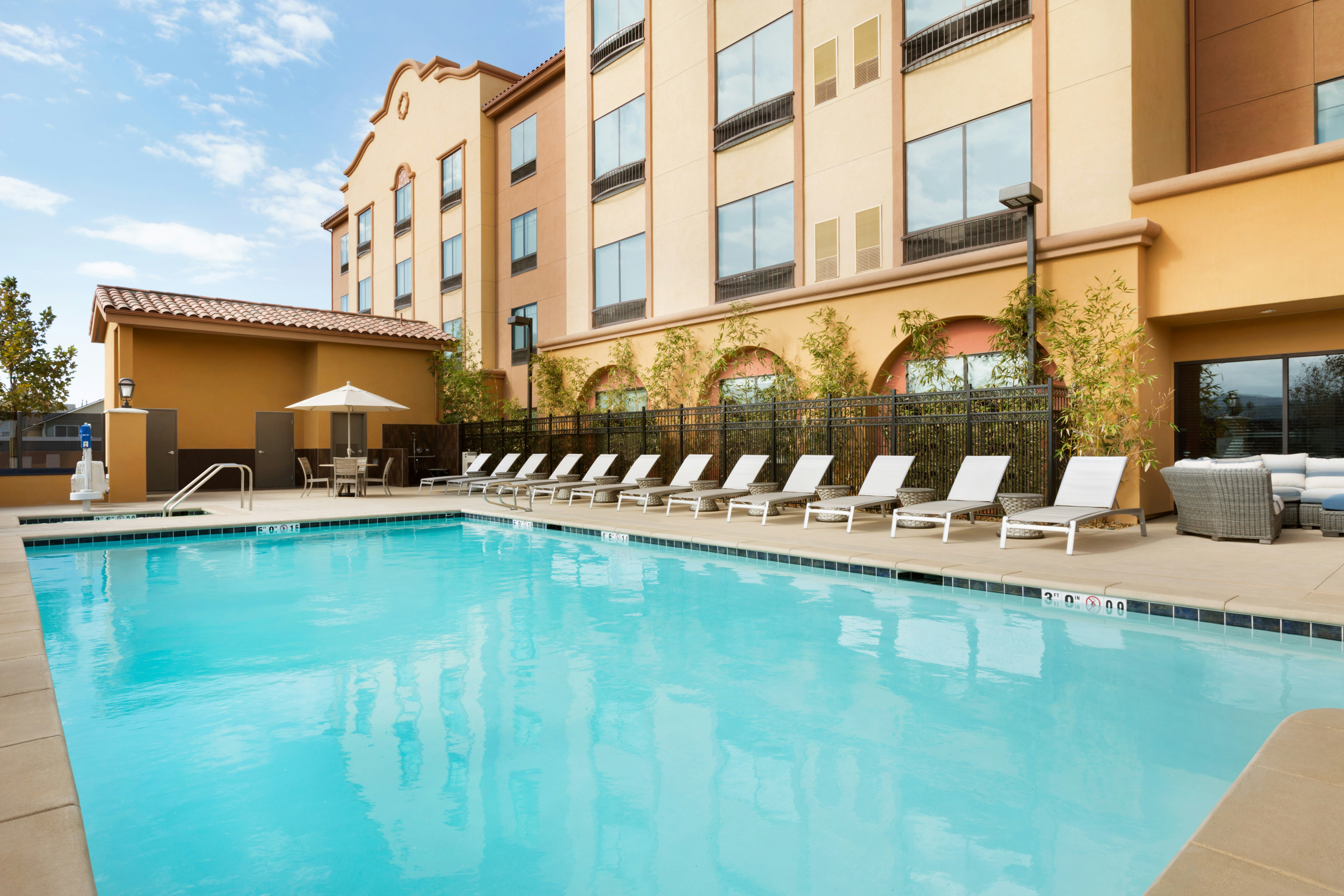 Hilton Garden Inn Lompoc 6/44