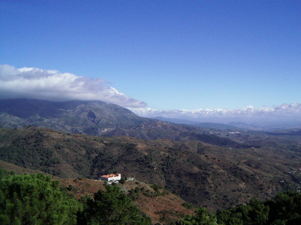 Hotel Cerro de Hijar 23/32