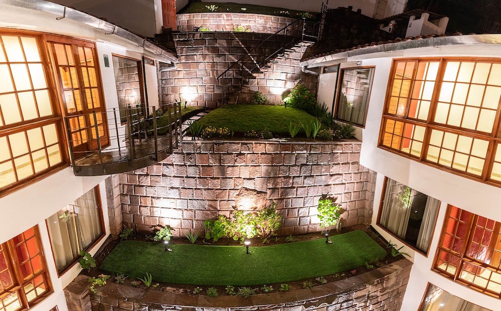 Mamasara Hotel 3/27
