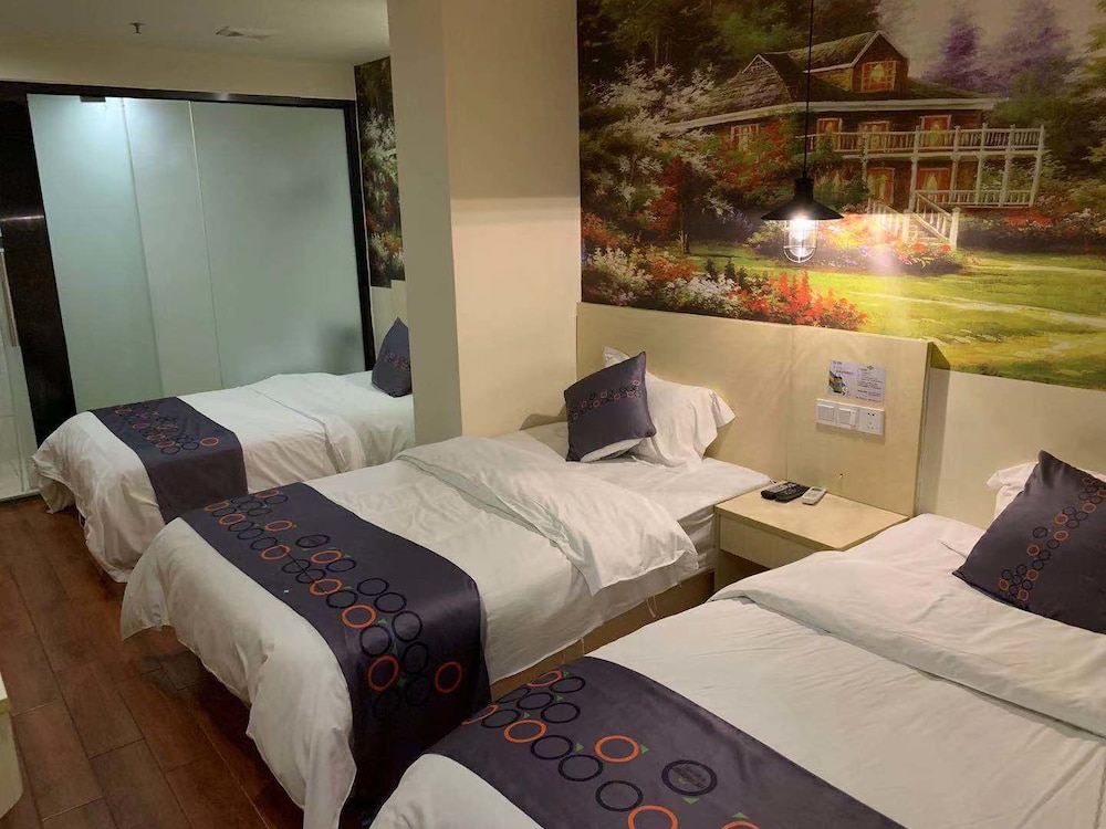 Yimi Apartment Pazhou Exhibition Branch 14/17