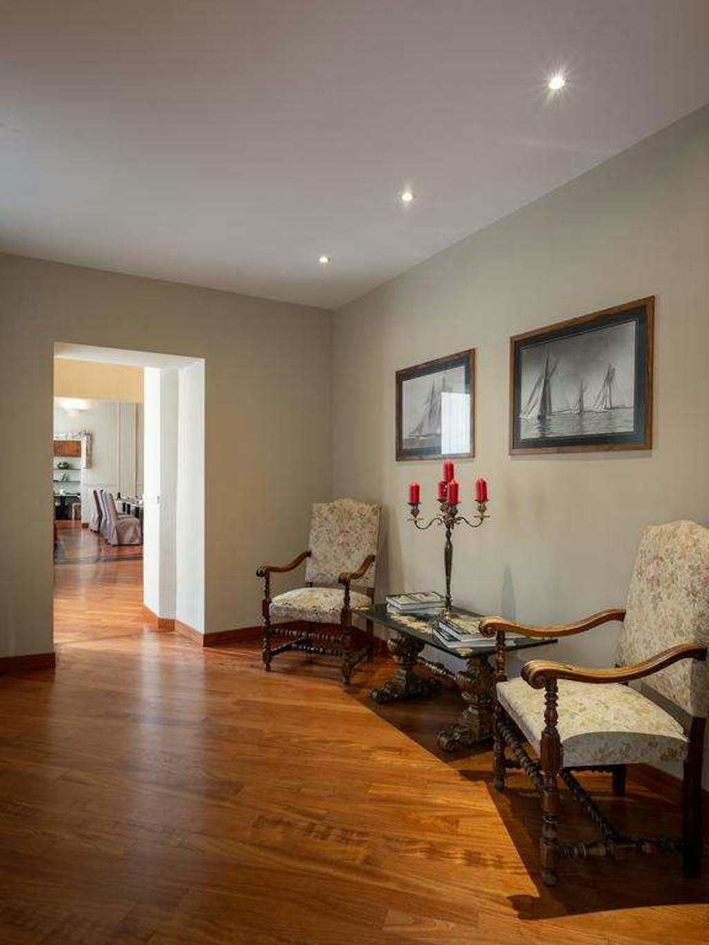 Hnn Luxury Suites 36/50