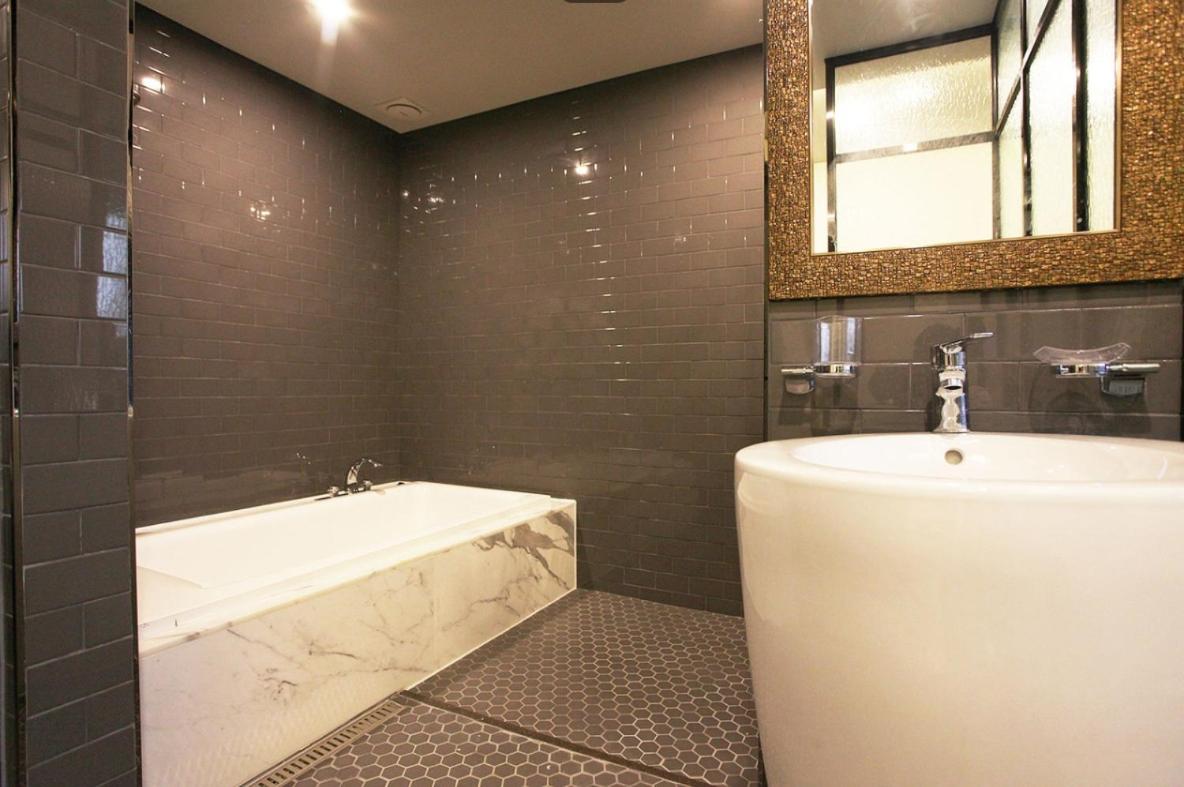 Ahava Hotel 31/39