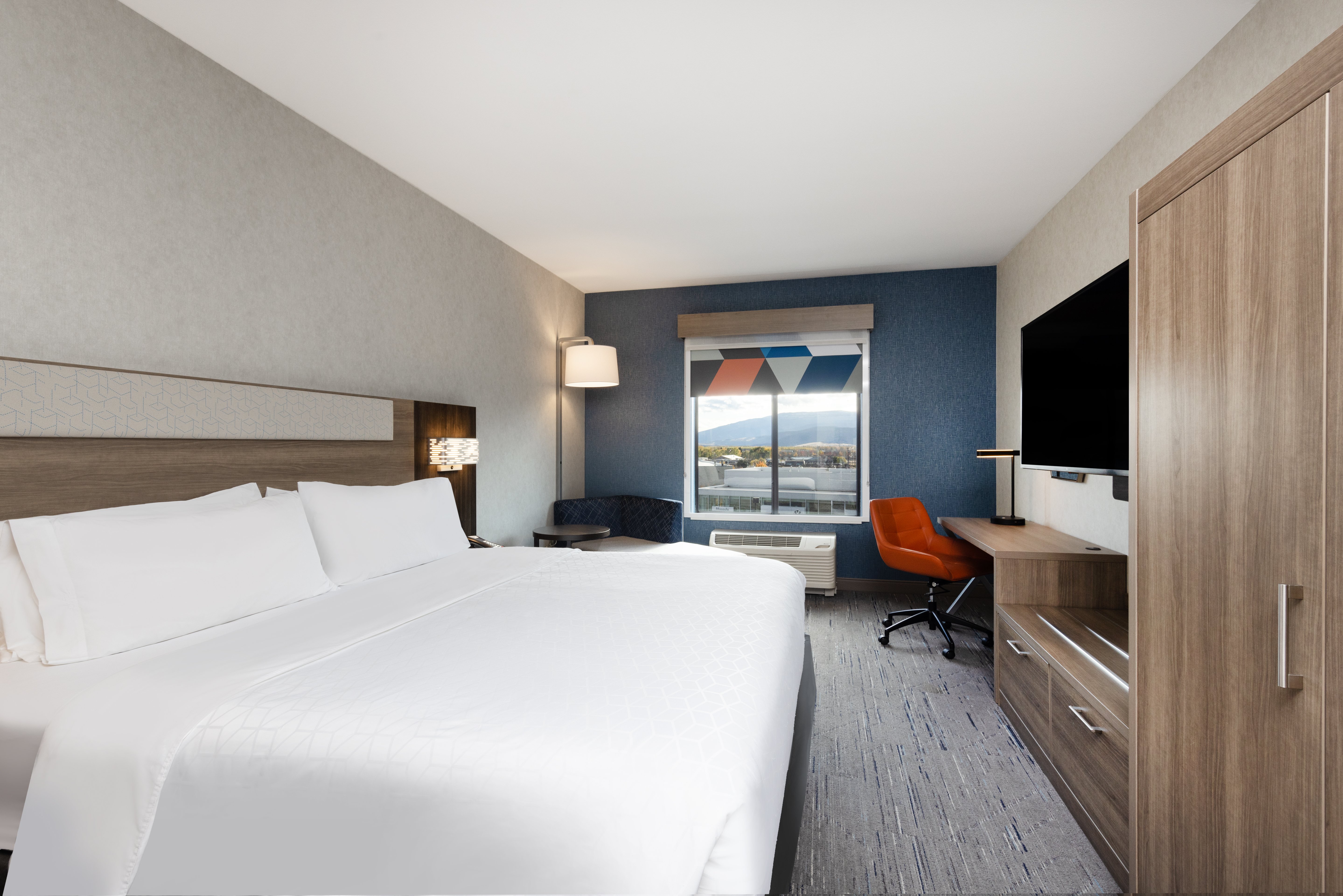 Leisure, King Bed