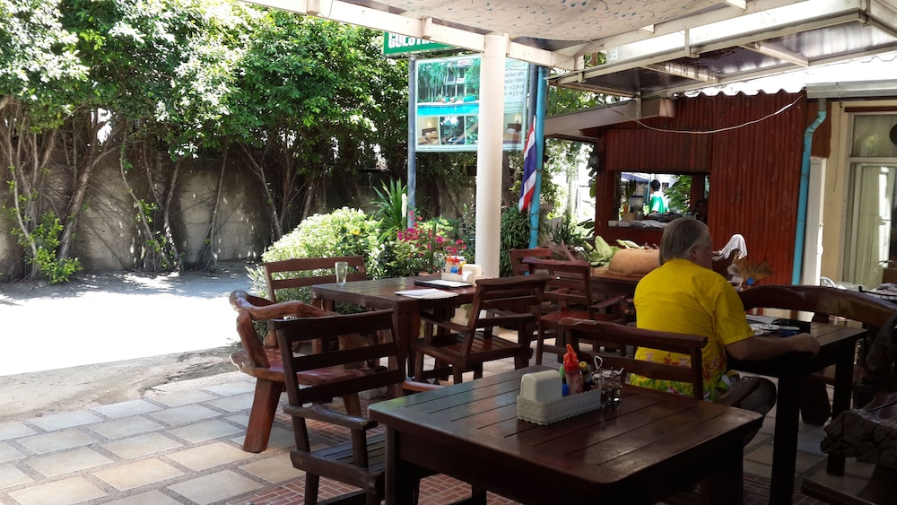 Rattana Guesthouse Bungalow 34/50