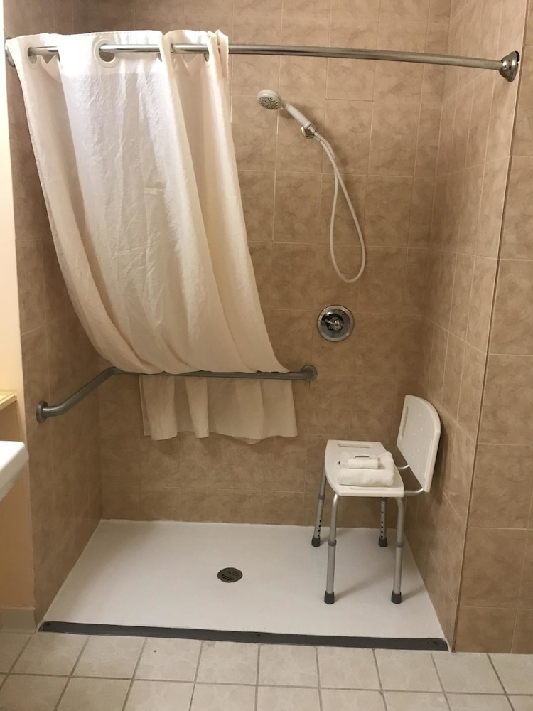Best Western Plus Brunswick Bath 44/47