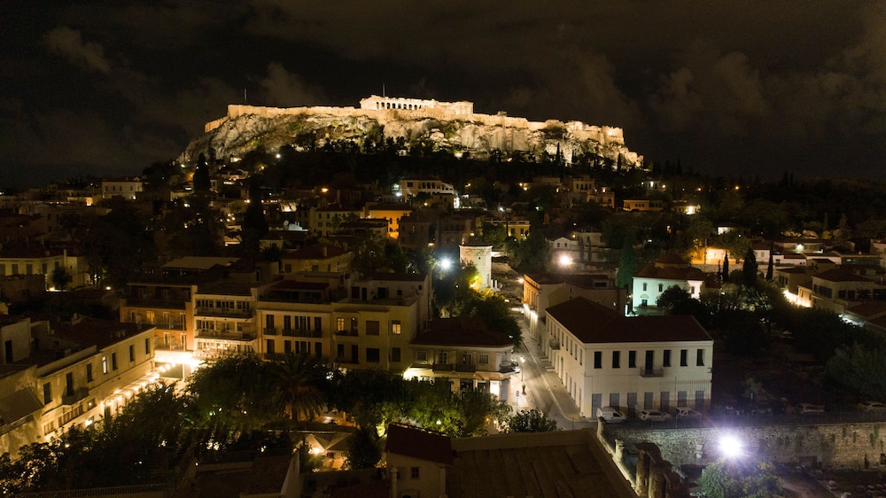 Pandrosos Divine Suites 4/47
