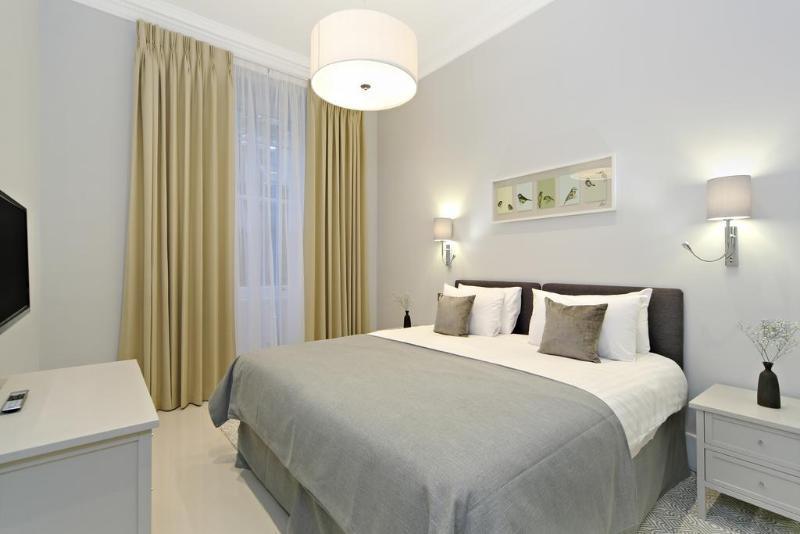 1 Bedroom, Superior, Apartment, Queen Bed