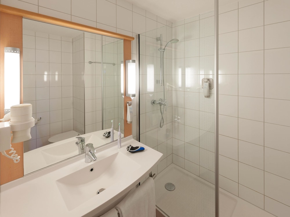 Ibis Rotterdam Vlaardingen 46/47