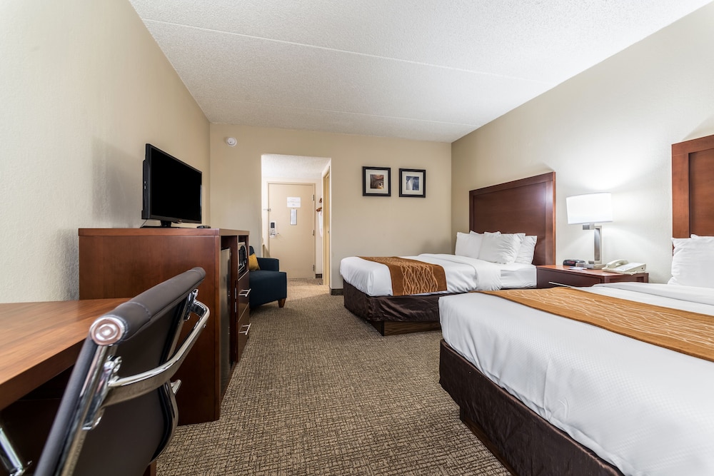 Comfort Inn Festus-St. Louis South 7/39