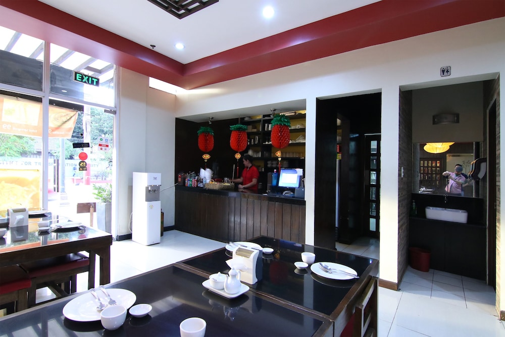 Asiatel Airport Hotel 47/60