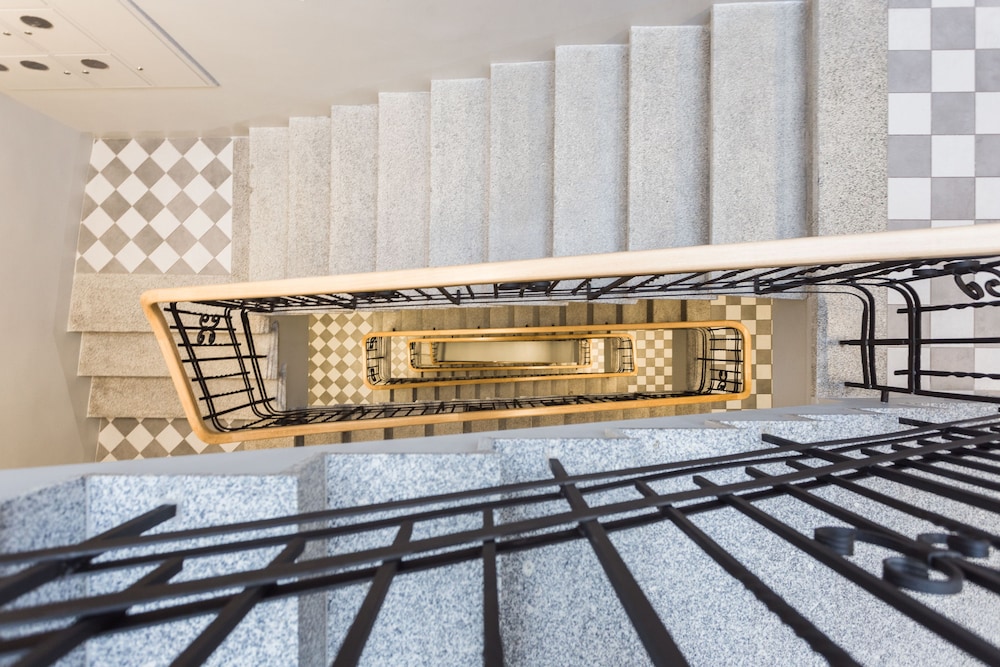 Venetian House Market Square Aparthotel 25/47