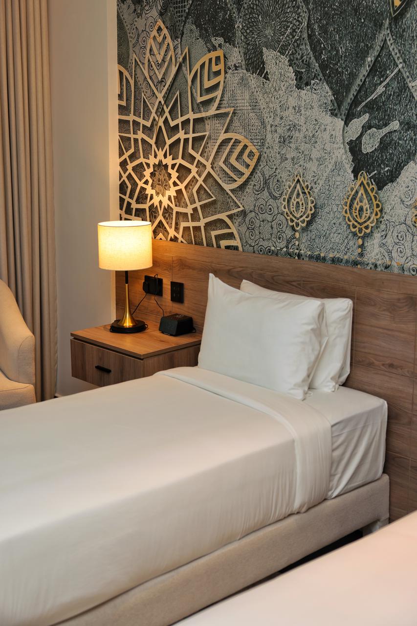 Golden Tulip Muscat The Village 20/34