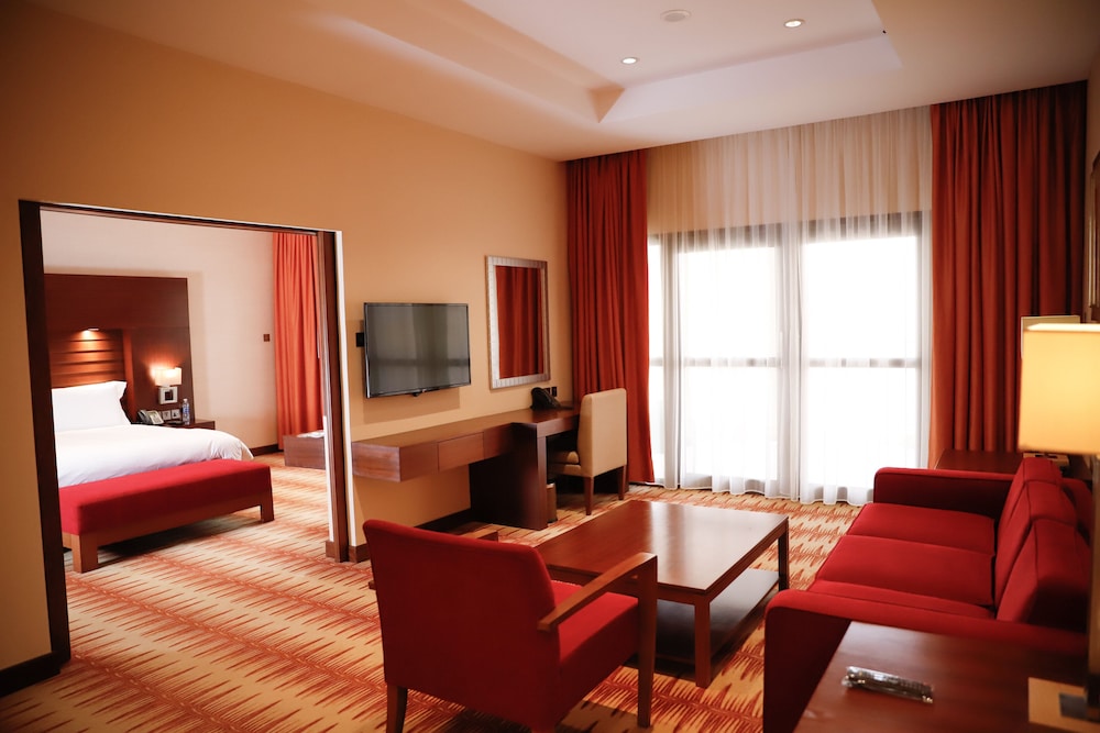 Crowne Plaza Sohar 52/81