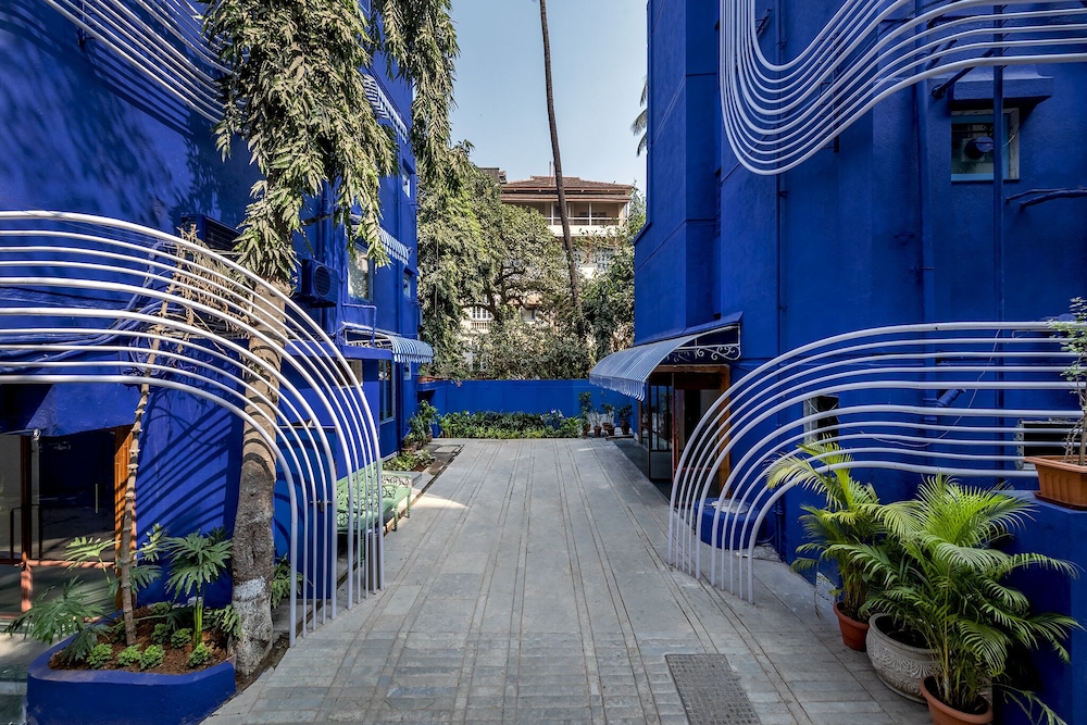 Hotel Kemps Corner 35/42