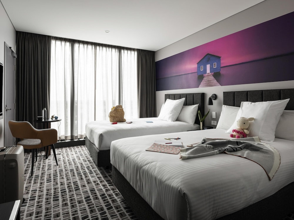 Deluxe, 2 Double beds