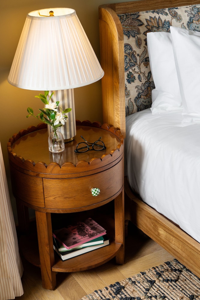 Palihouse Hyde Park Village photo4