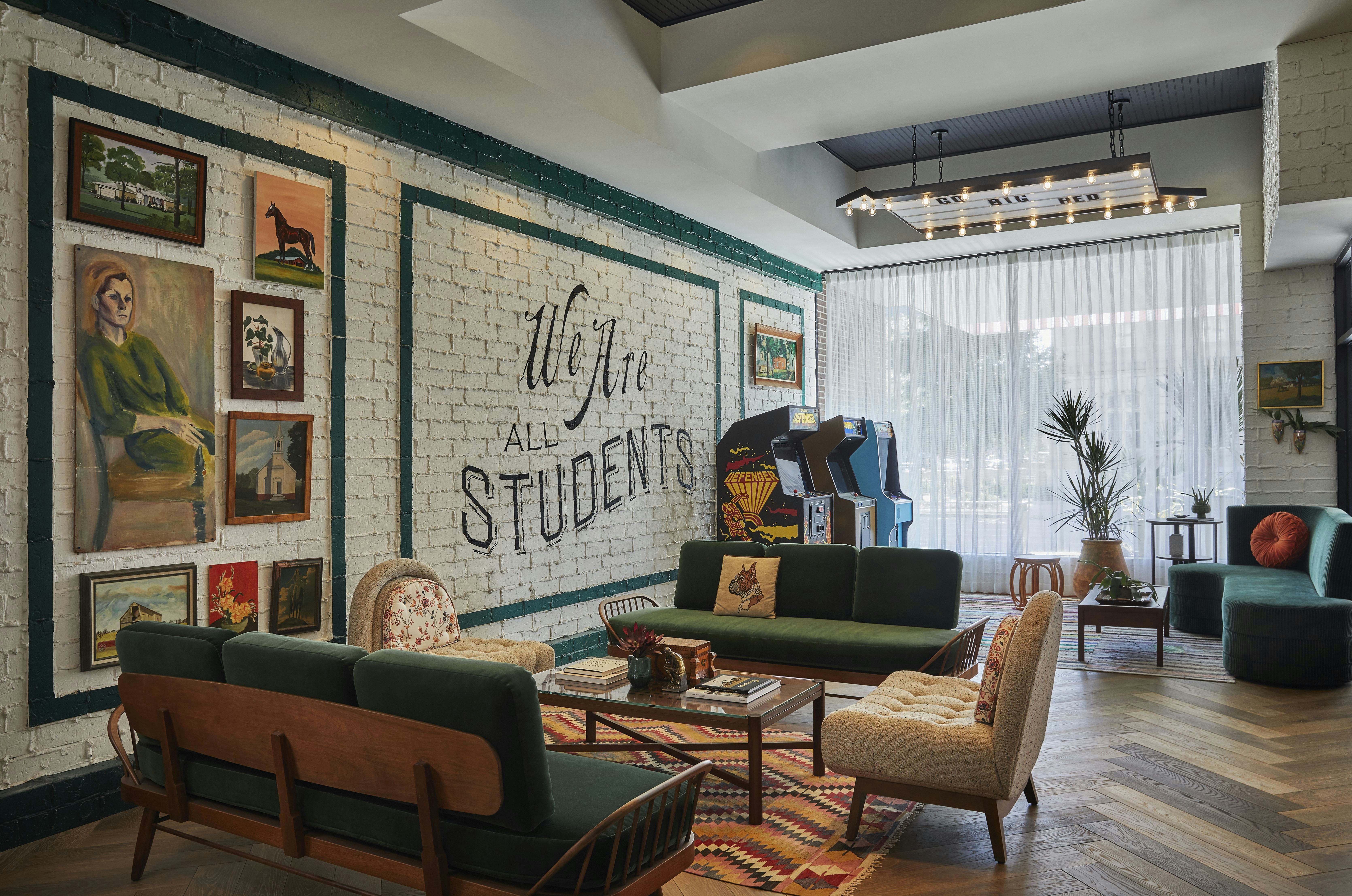 Graduate by Hilton Lincoln 23/50