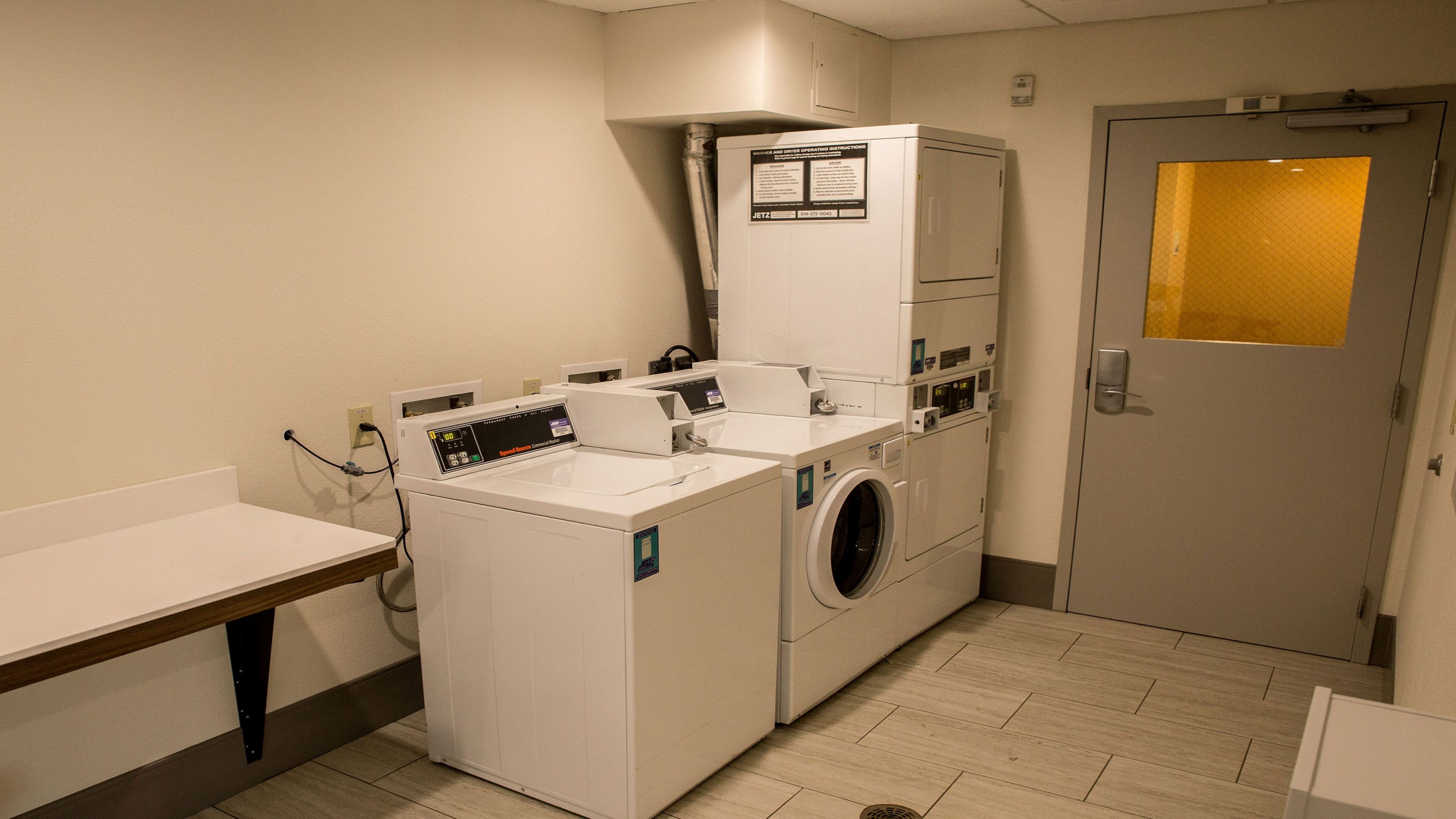 Holiday Inn Express Columbus - Dublin 32/32