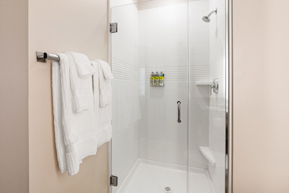 Candlewood Suites Sumner - Puyallup Area 18/37