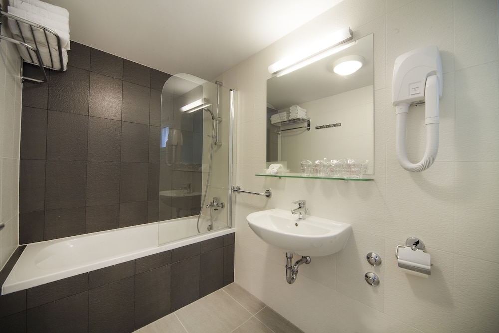 Bluesun Hotel Neptun 49/50