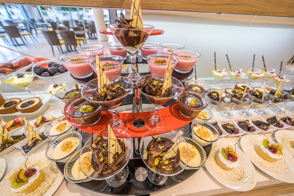 Premier Nergis Beach Hotel 35/50