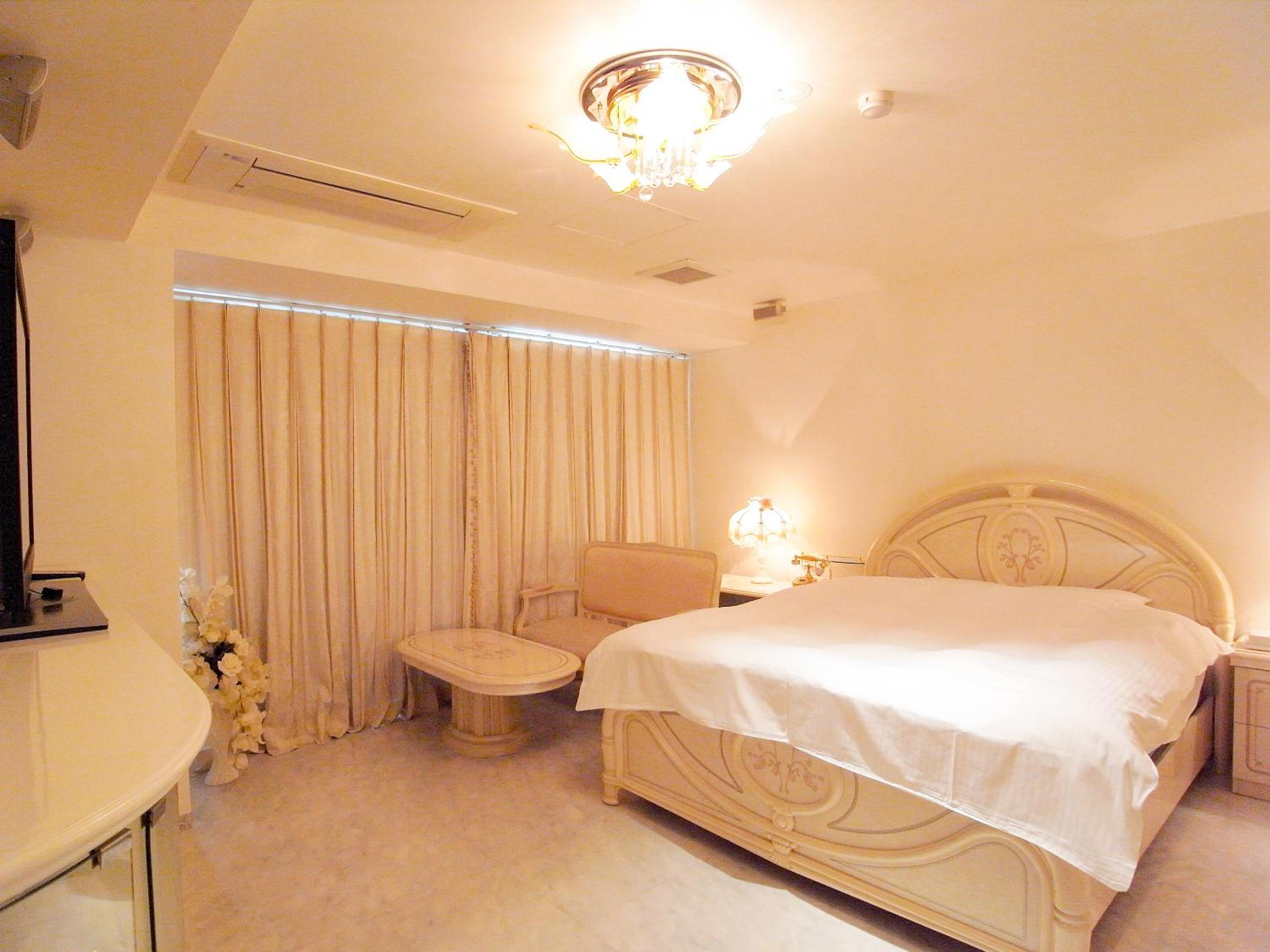 غرفة بسرير مزدوج، V Hotel - Adults Only 2/10