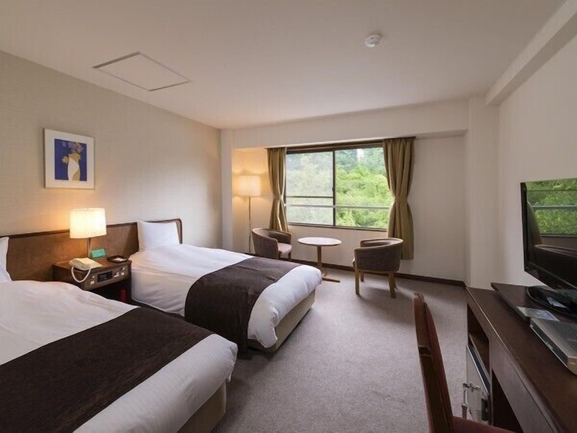 SUPERIOR, TWIN BEDS, RIVER VIEW