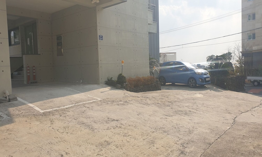 W Ocean Pension 17/31