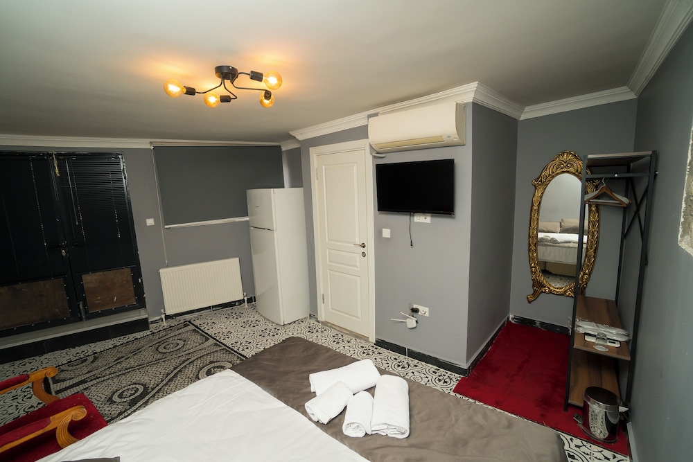 HHK Hotel 34/50