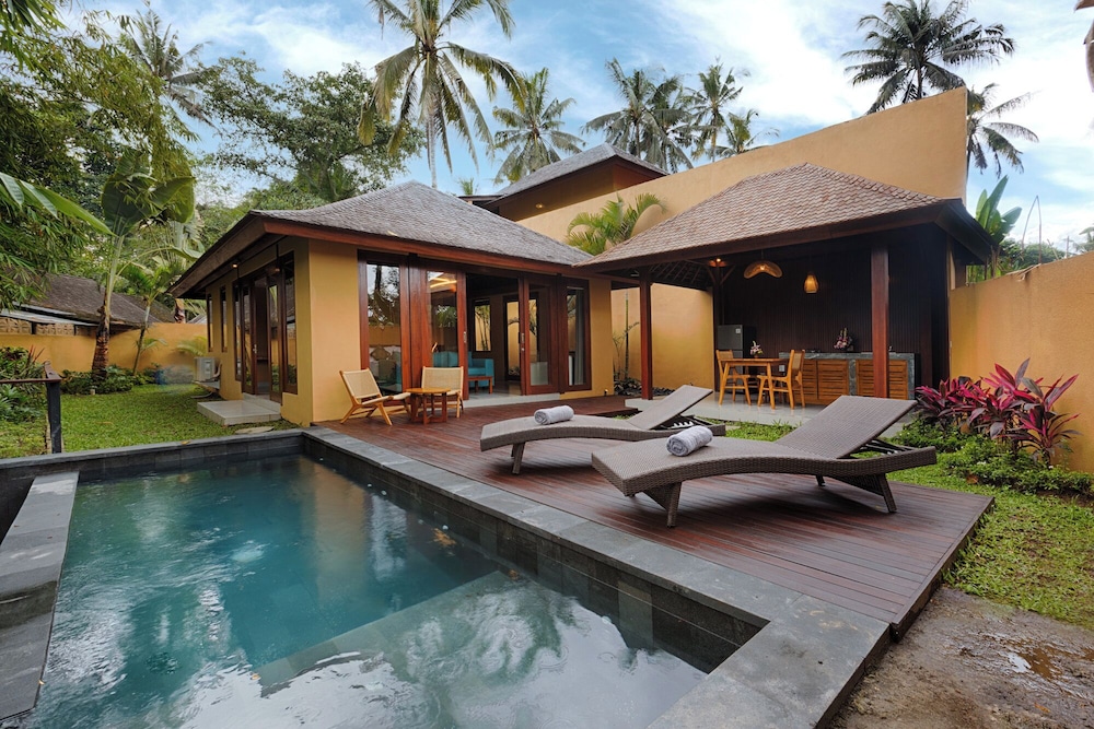 Samkhya Villas 4/71