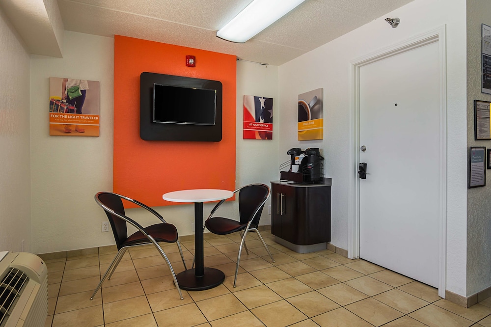 Motel6 Tucker, GA - Atlanta Northeast 40/52