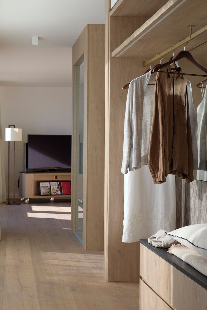 Ultimate, Me, Penthouse, Twin Beds, Hot Tub, ME Barcelona 2/5