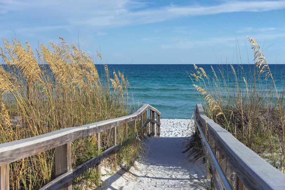 Harrah's Gulf Coast - A Caesars Rewards Destination 43/48