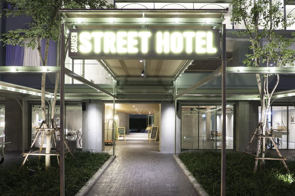 Samsen Street Hotel 6/44