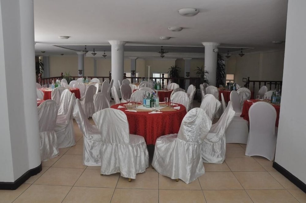 Kaleb Hotel 34/50